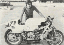 Didier Jillet et son oeuvre. Une place assurée au CNRS le jour où l'on y ouvrira une section moto.