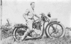 1932: 4 ch type CM1 Sport.