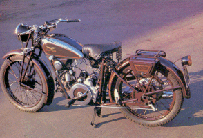 P 220 - 1935 (Collection Berton)