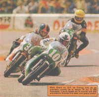 Mick Grant au G.P. de France lors de sa première course de la saison 76 sur la 250 Kawasaki. L'avoir laissé sur la touche lors des précédents Grands Prix était une grave erreur.