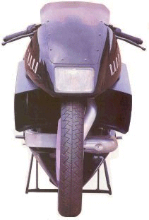 Ce prototype sur base FZ 750 montre dès 1987 ce que sera le système de suspension de la GTS.