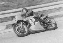 Entre 1961 et 1964 Pépé a beaucoup couru en moto.