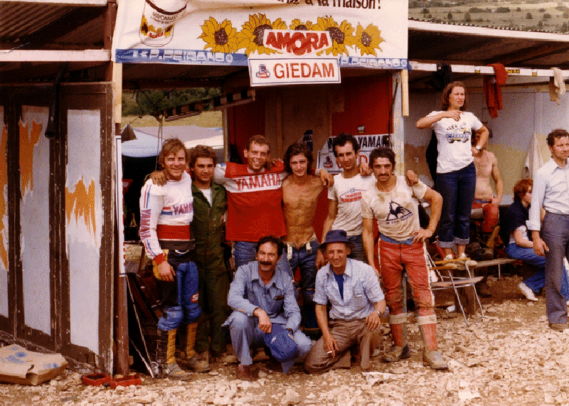 Ecurie Tout Terrain Pierre Peirano. De gauche à droite: ?, Bernard Copin, Chiese, Valloni, Barbas, Baragatto. Accroupis: Paul Bozio, Pierre Peirano.